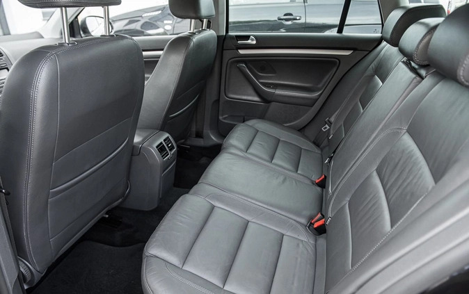 Volkswagen Golf cena 19900 przebieg: 181000, rok produkcji 2008 z Rychwał małe 379